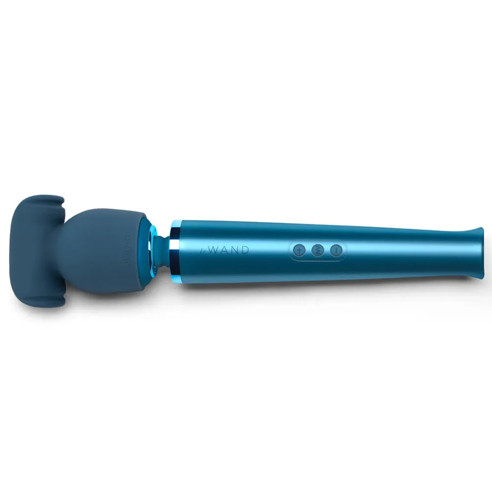 Le Wand Stroke Textured Silicone Masturbator Attachment