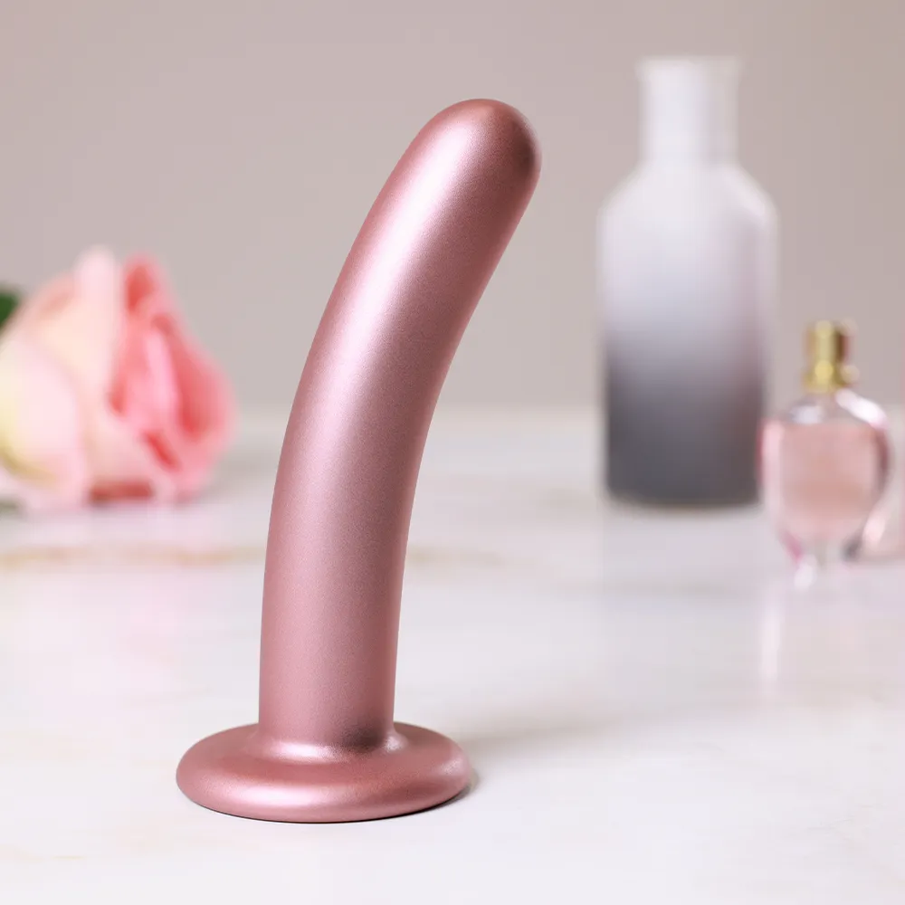 Ouch! 6" Smooth Silicone G-Spot Dildo With Suction Cup