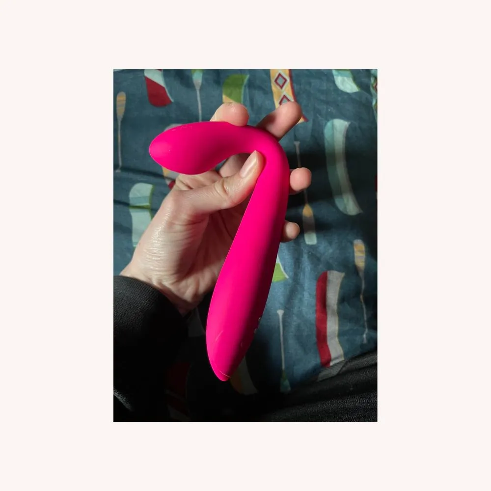 Soft Flexible Curved G Spot Vibrator – High Frequency Vibration Modes Clitoral Stimulator